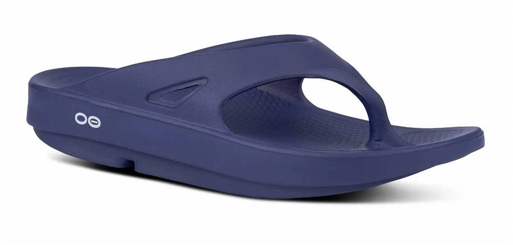 NEW OOFOS unisex ooriginal thong sandal in navy